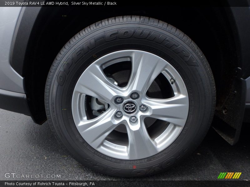  2019 RAV4 LE AWD Hybrid Wheel