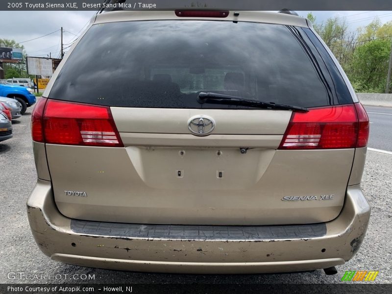 Desert Sand Mica / Taupe 2005 Toyota Sienna XLE