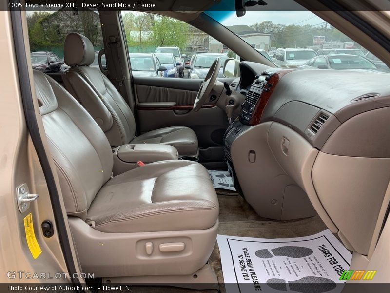 Desert Sand Mica / Taupe 2005 Toyota Sienna XLE