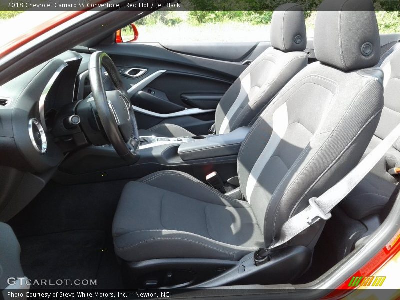 Front Seat of 2018 Camaro SS Convertible