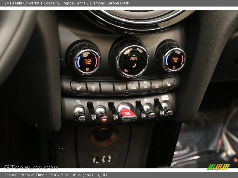 Controls of 2018 Convertible Cooper S