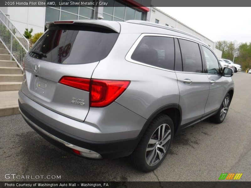 Lunar Silver Metallic / Gray 2016 Honda Pilot Elite AWD