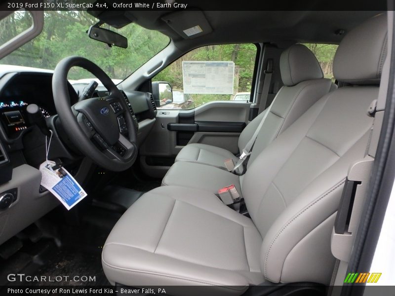 Oxford White / Earth Gray 2019 Ford F150 XL SuperCab 4x4