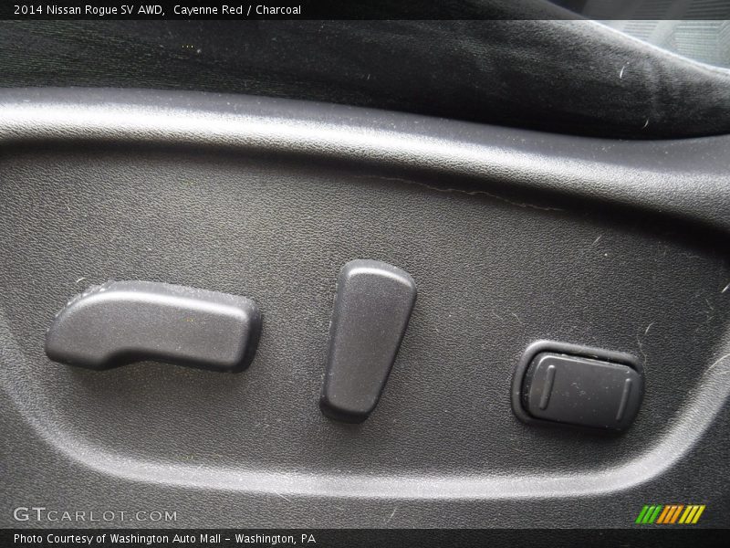 Cayenne Red / Charcoal 2014 Nissan Rogue SV AWD