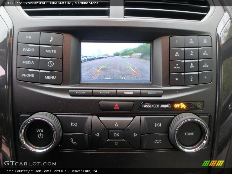 Blue Metallic / Medium Stone 2019 Ford Explorer 4WD