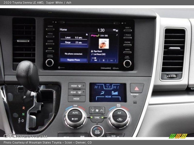 Controls of 2020 Sienna LE AWD