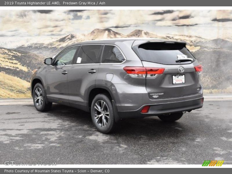 Predawn Gray Mica / Ash 2019 Toyota Highlander LE AWD