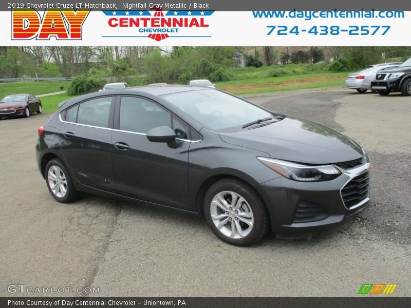 Nightfall Gray Metallic / Black 2019 Chevrolet Cruze LT Hatchback