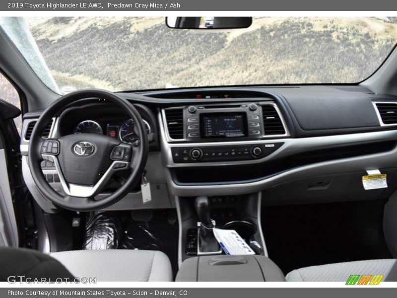 Predawn Gray Mica / Ash 2019 Toyota Highlander LE AWD