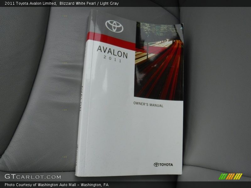 Blizzard White Pearl / Light Gray 2011 Toyota Avalon Limited