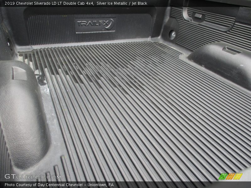 Silver Ice Metallic / Jet Black 2019 Chevrolet Silverado LD LT Double Cab 4x4