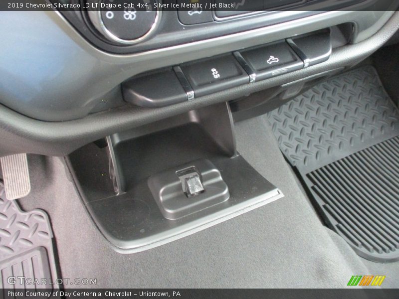 Silver Ice Metallic / Jet Black 2019 Chevrolet Silverado LD LT Double Cab 4x4