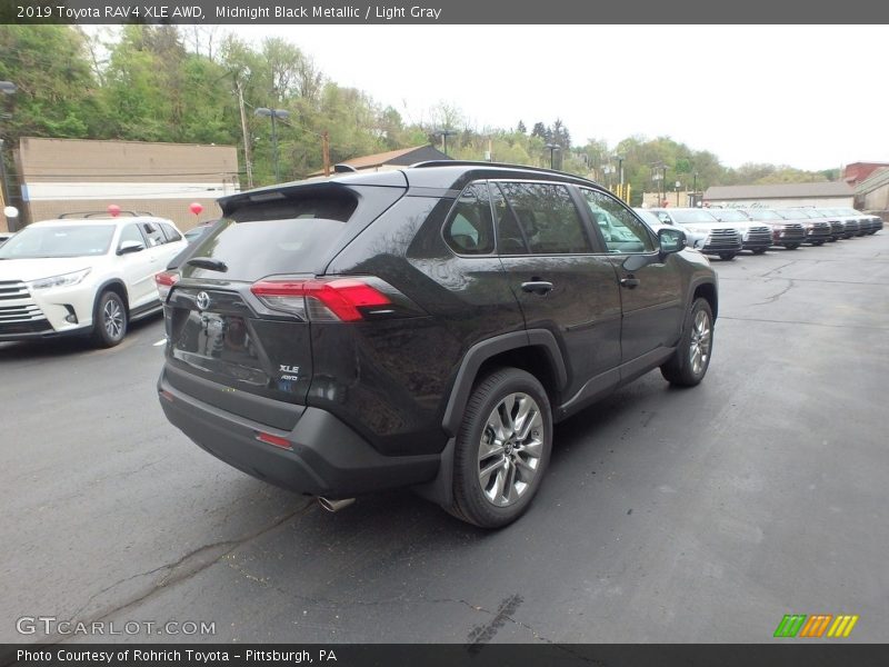 Midnight Black Metallic / Light Gray 2019 Toyota RAV4 XLE AWD