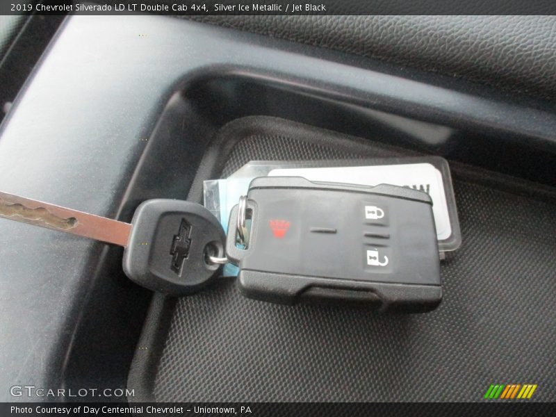 Silver Ice Metallic / Jet Black 2019 Chevrolet Silverado LD LT Double Cab 4x4