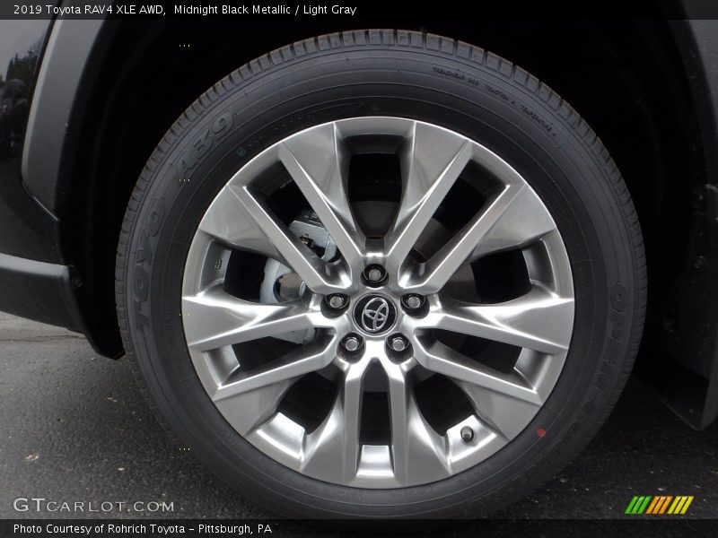  2019 RAV4 XLE AWD Wheel
