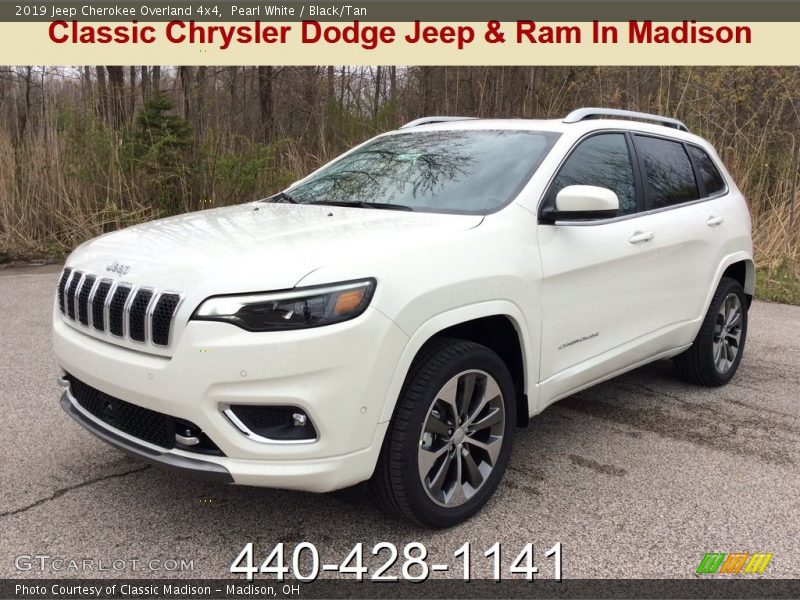 Pearl White / Black/Tan 2019 Jeep Cherokee Overland 4x4