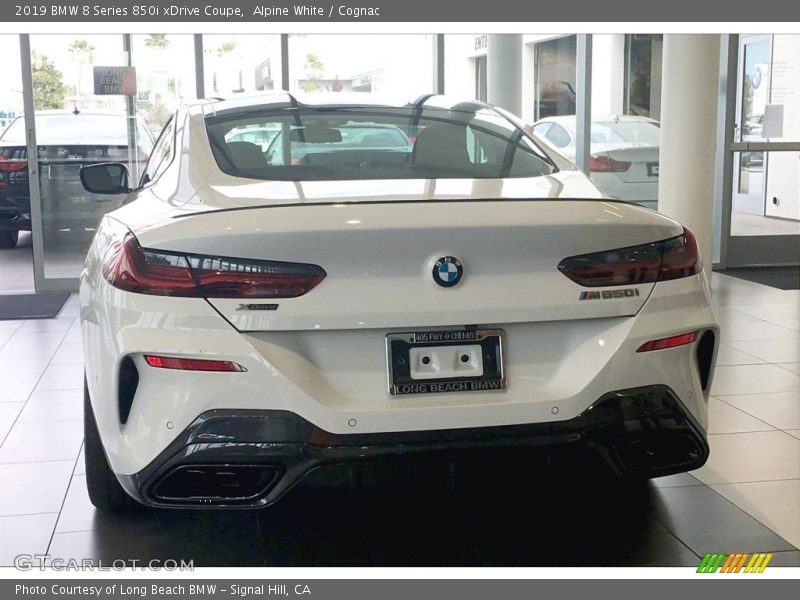 Alpine White / Cognac 2019 BMW 8 Series 850i xDrive Coupe