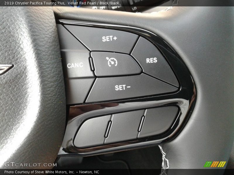 Velvet Red Pearl / Black/Black 2019 Chrysler Pacifica Touring Plus