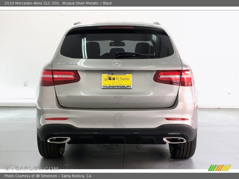 Mojave Silver Metallic / Black 2019 Mercedes-Benz GLC 300