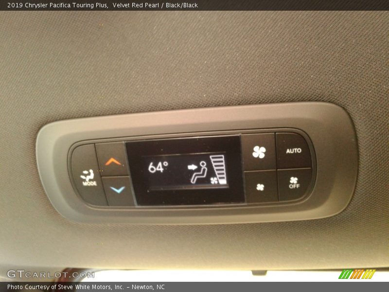Velvet Red Pearl / Black/Black 2019 Chrysler Pacifica Touring Plus