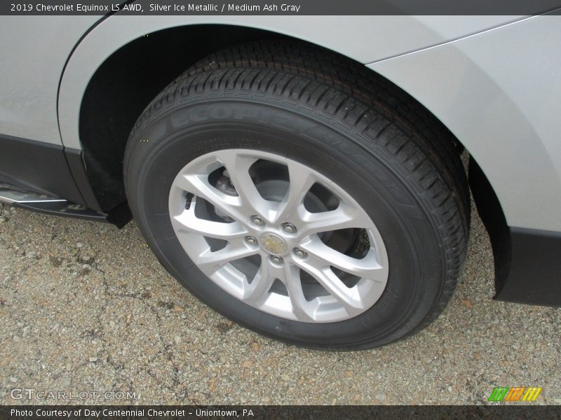 Silver Ice Metallic / Medium Ash Gray 2019 Chevrolet Equinox LS AWD