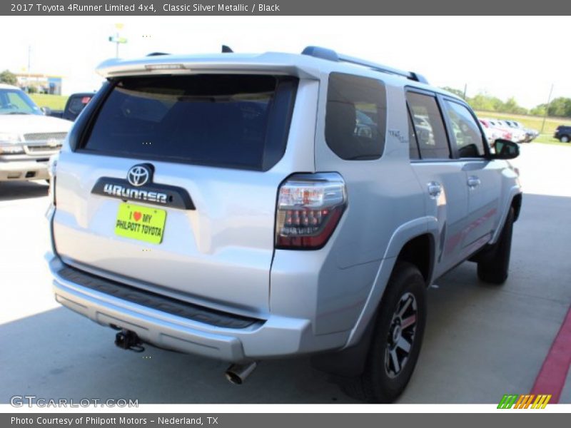 Classic Silver Metallic / Black 2017 Toyota 4Runner Limited 4x4