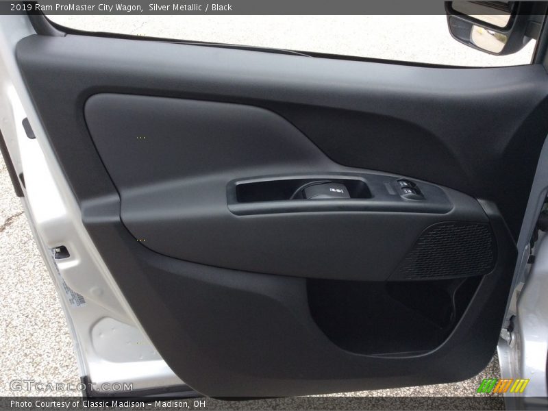 Silver Metallic / Black 2019 Ram ProMaster City Wagon