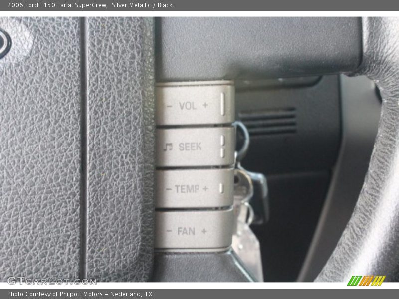 Silver Metallic / Black 2006 Ford F150 Lariat SuperCrew