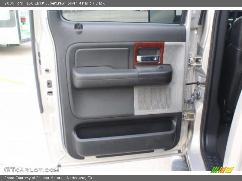 Silver Metallic / Black 2006 Ford F150 Lariat SuperCrew