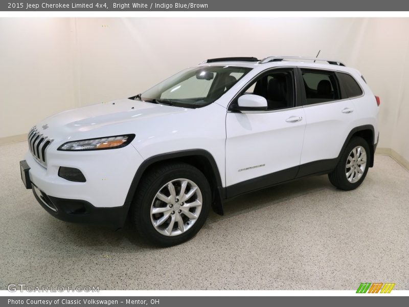 Bright White / Indigo Blue/Brown 2015 Jeep Cherokee Limited 4x4
