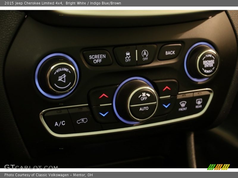 Bright White / Indigo Blue/Brown 2015 Jeep Cherokee Limited 4x4