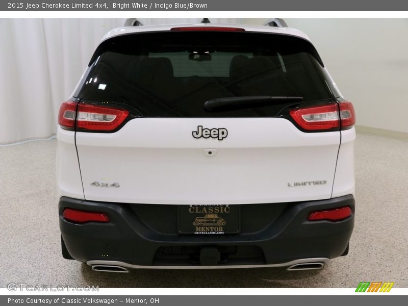 Bright White / Indigo Blue/Brown 2015 Jeep Cherokee Limited 4x4