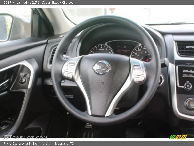 Super Black / Charcoal 2017 Nissan Altima 2.5 S