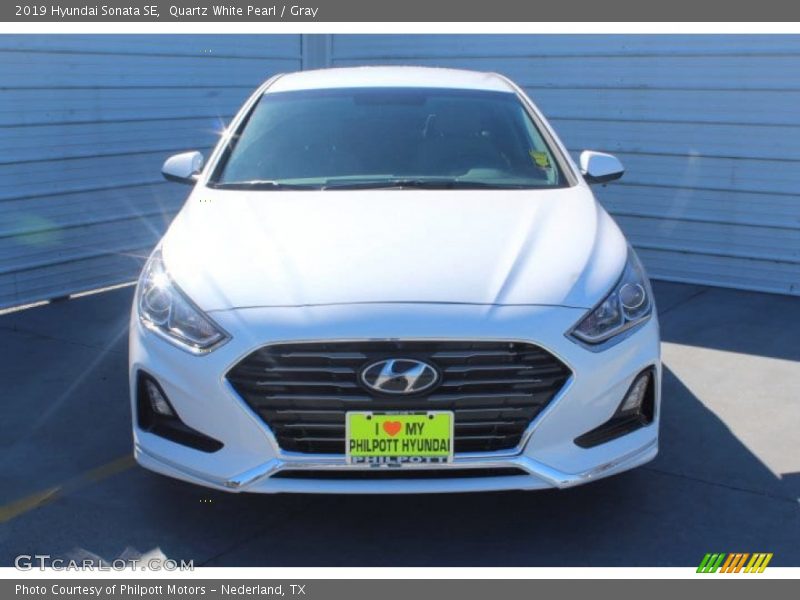 Quartz White Pearl / Gray 2019 Hyundai Sonata SE