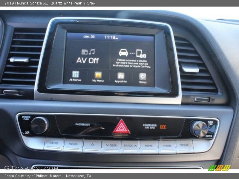 Quartz White Pearl / Gray 2019 Hyundai Sonata SE
