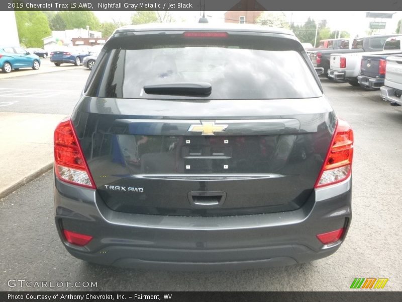 Nightfall Gray Metallic / Jet Black 2019 Chevrolet Trax LS AWD