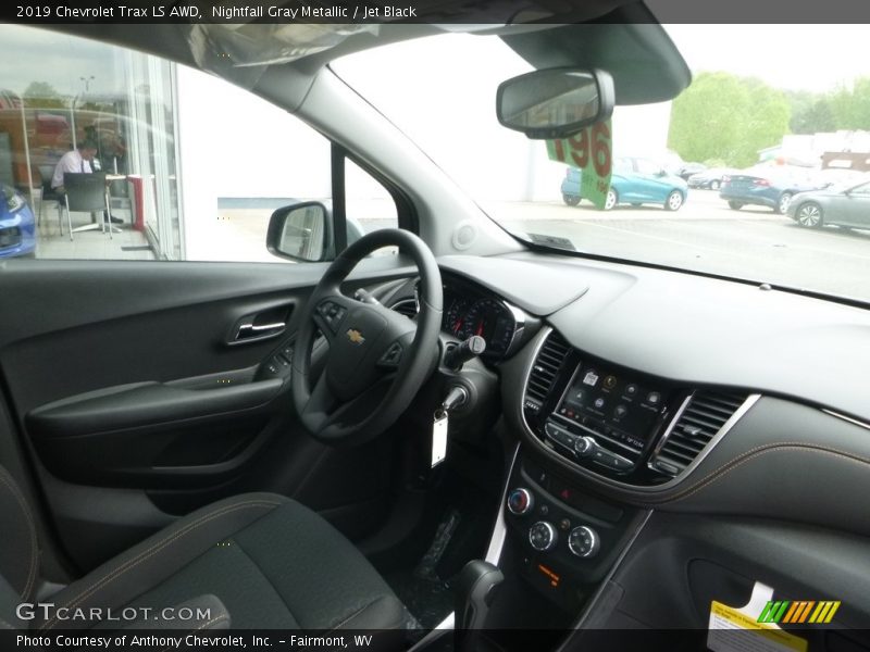 Nightfall Gray Metallic / Jet Black 2019 Chevrolet Trax LS AWD