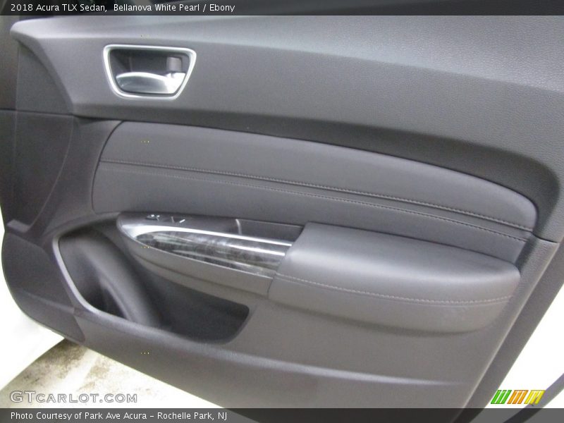 Bellanova White Pearl / Ebony 2018 Acura TLX Sedan
