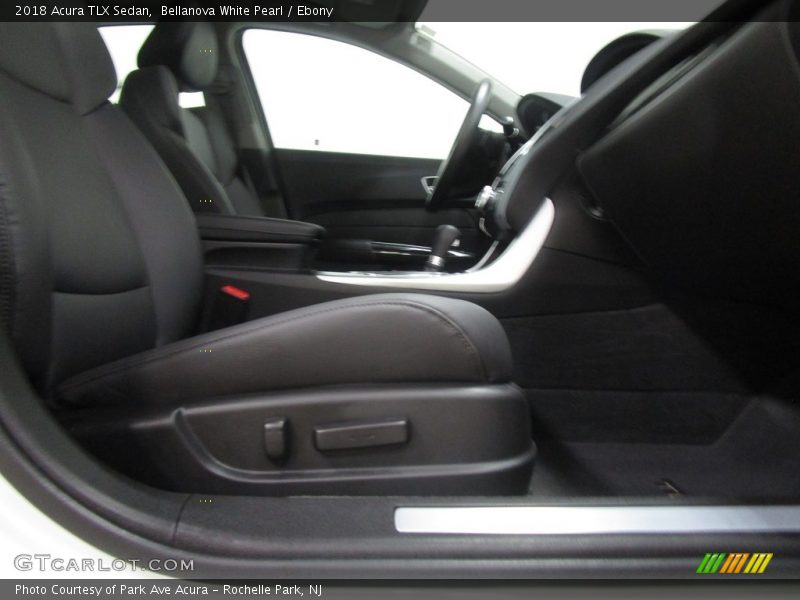 Bellanova White Pearl / Ebony 2018 Acura TLX Sedan