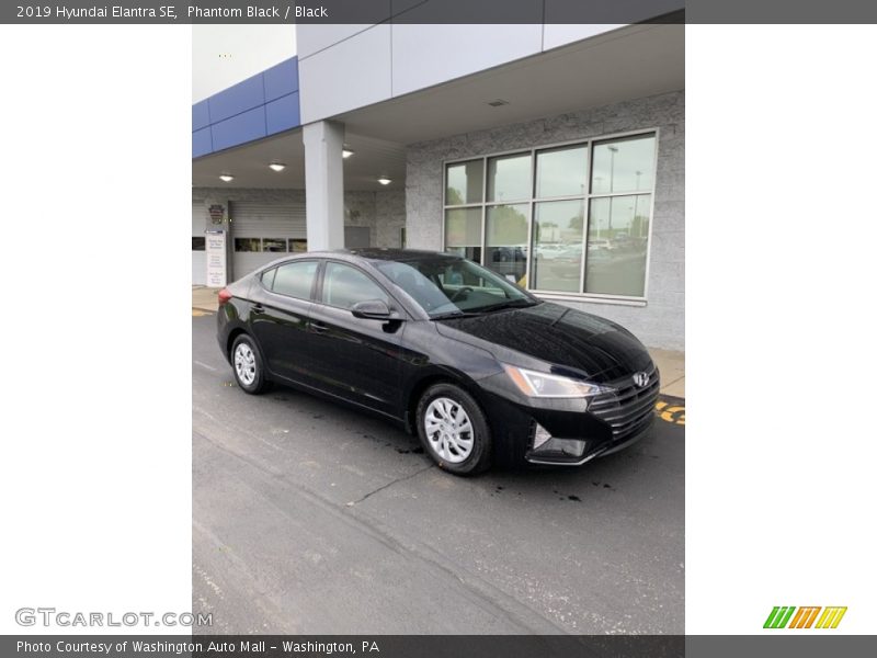 Phantom Black / Black 2019 Hyundai Elantra SE