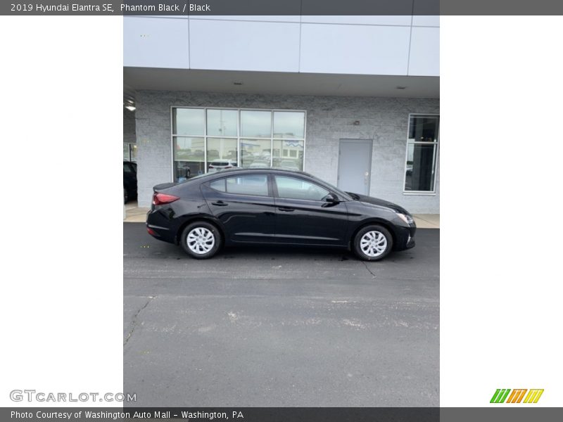 Phantom Black / Black 2019 Hyundai Elantra SE