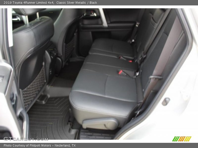 Classic Silver Metallic / Black 2019 Toyota 4Runner Limited 4x4