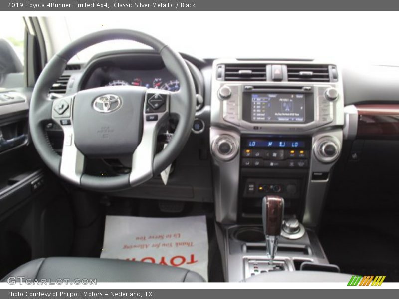 Classic Silver Metallic / Black 2019 Toyota 4Runner Limited 4x4