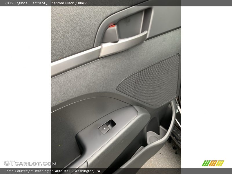 Phantom Black / Black 2019 Hyundai Elantra SE