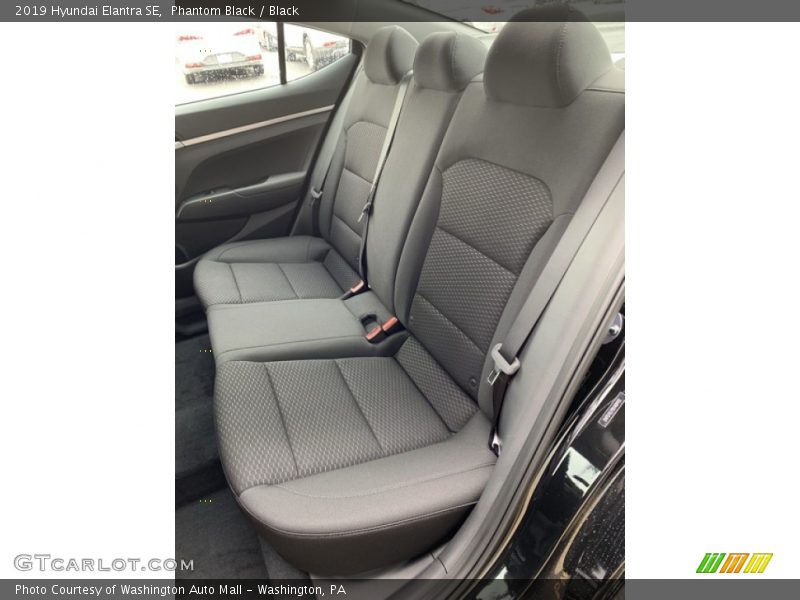 Phantom Black / Black 2019 Hyundai Elantra SE