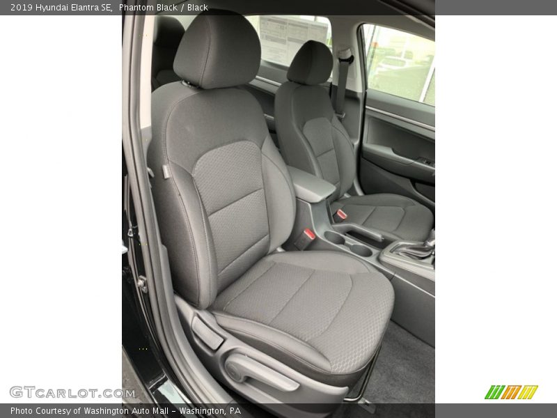 Phantom Black / Black 2019 Hyundai Elantra SE