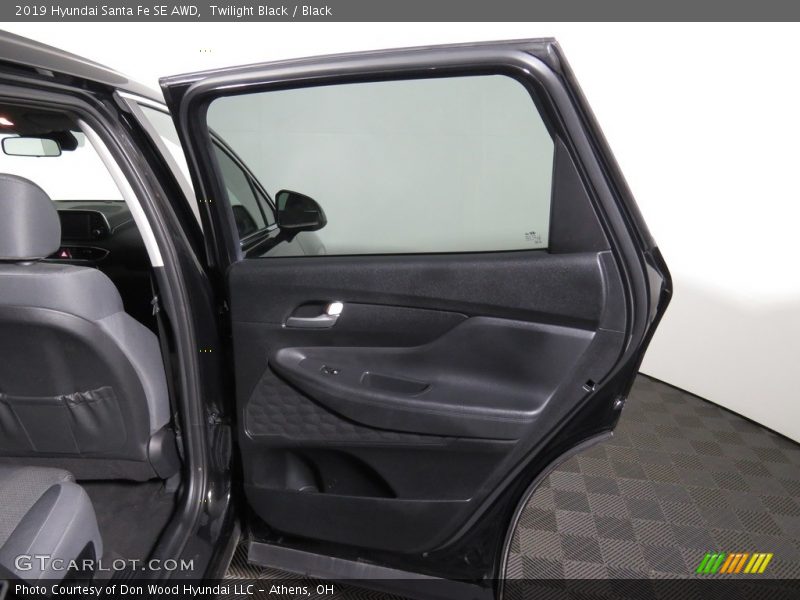 Twilight Black / Black 2019 Hyundai Santa Fe SE AWD