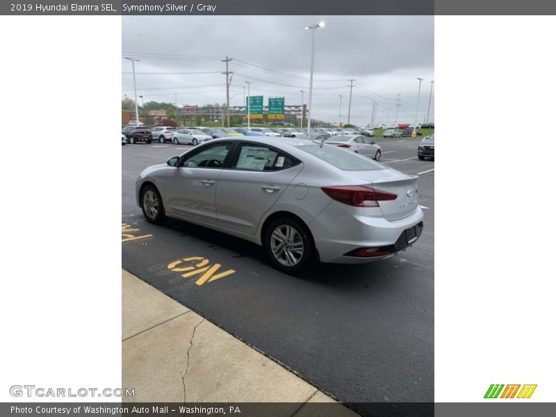 Symphony Silver / Gray 2019 Hyundai Elantra SEL