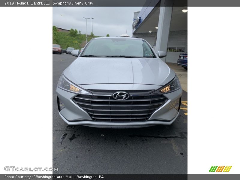 Symphony Silver / Gray 2019 Hyundai Elantra SEL