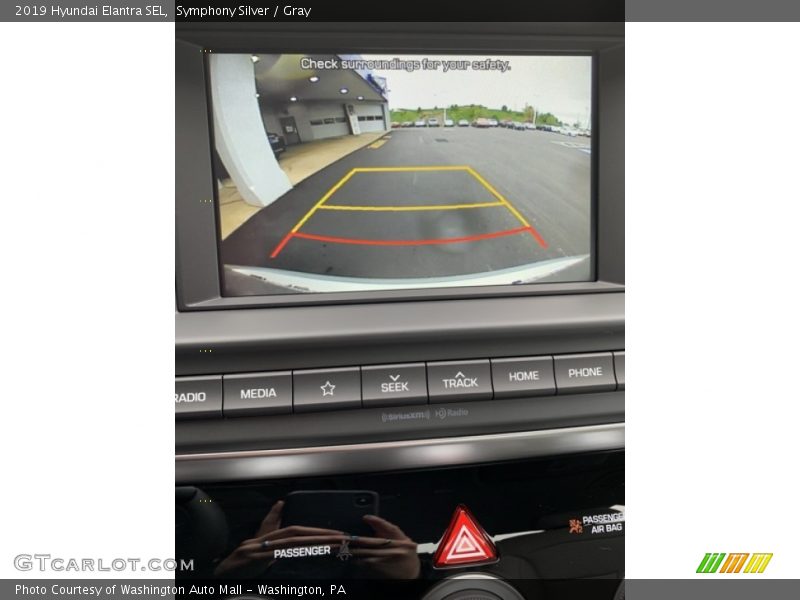 Symphony Silver / Gray 2019 Hyundai Elantra SEL